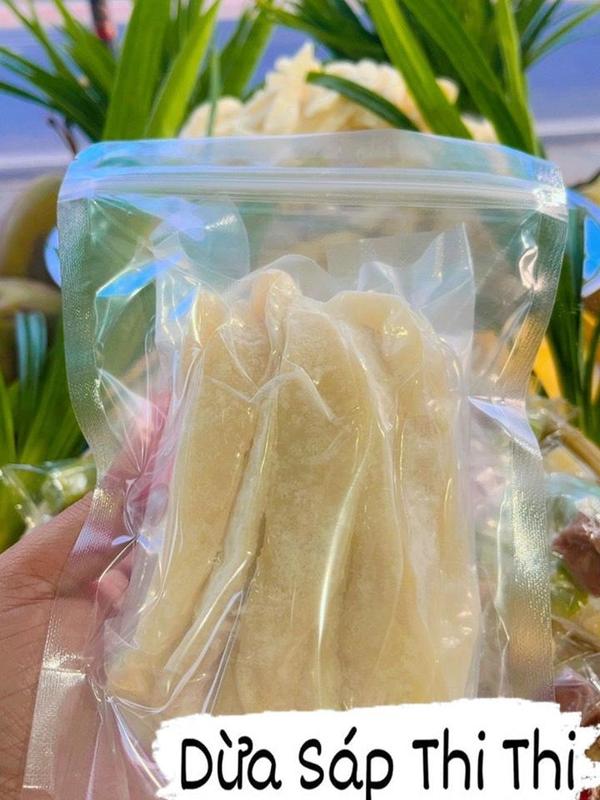 250gr Mứt Dừa Sáp Loại 1 Vị Lá Dứa Snack Thức Ăn 2