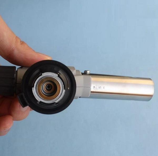 Đầu khò gas RZ-730S Nhật Bản cho ra ngọn lựa gọn, đẹp và không bị bùng giúp cho việc làm nóng tốt hơn.   Đầu khò gas RZ-730S là dạng đánh lửa tự dộng không cần mồi. 1