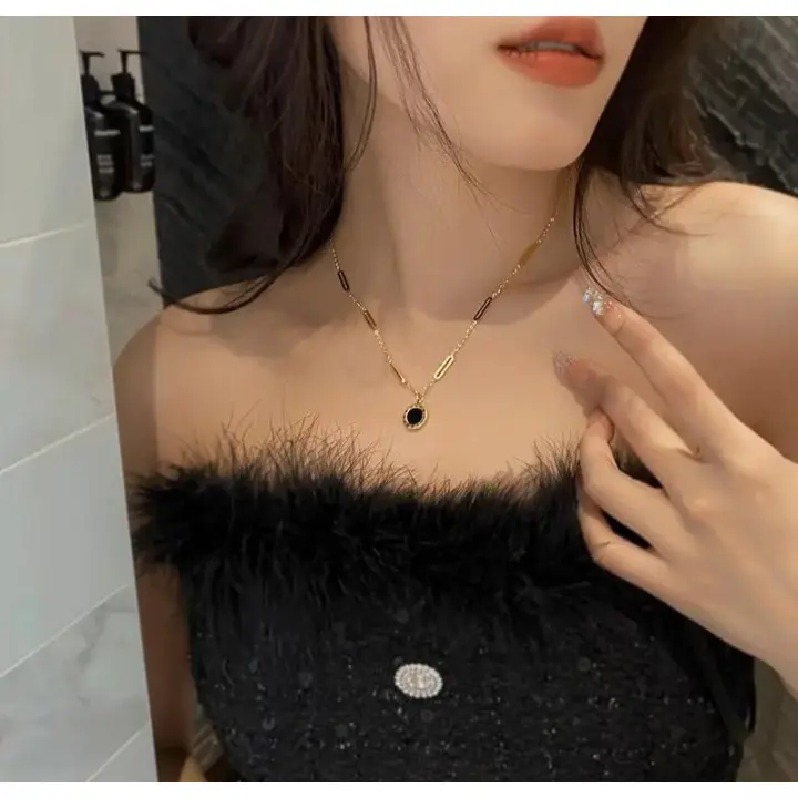 Kalung Titanium Wanita Bulat Hitam Anti Karat Luntur 8