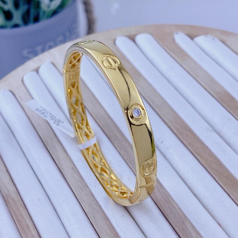 Vòng tay nữ mạ vàng 18k có ký hiệu - Trang sức bảo long