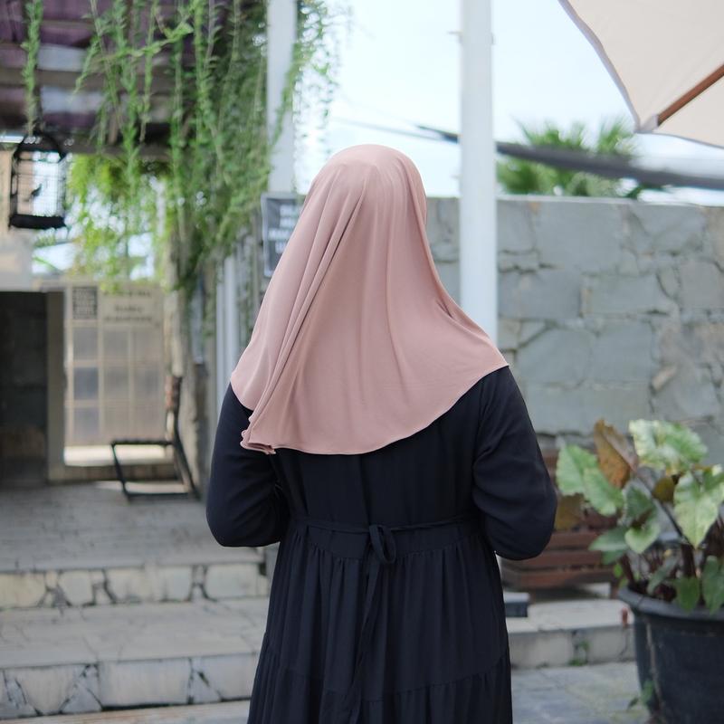 Bergo Hamidah / Hijab Instan Pet 3