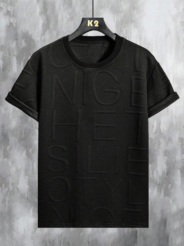 Men's Regular Fit Letter Embossed Round Neck Tee, Graphic Tees Y2K, Casual Shortsleeve Crewneck T-shirt for Summer, Comfy Men's Streetwear Top for Daily Wear, Menswear 2