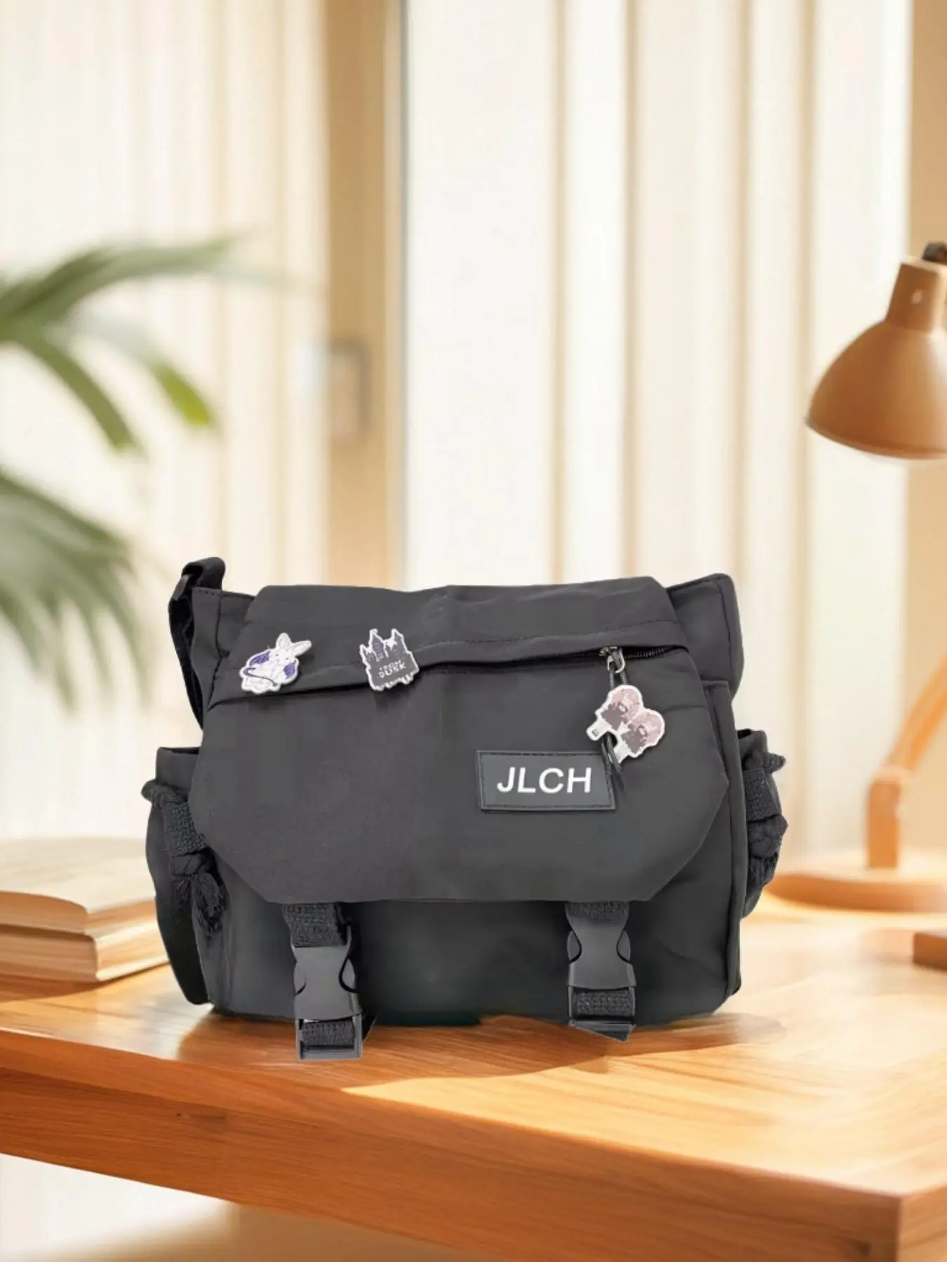 Women's Fashionable Nylon Crossbody Messenger Lux Bag, Galentine's Day Outfits, Versatile Letter Label Decor Zipper Shoulder Bag for Summer Beach Vacation