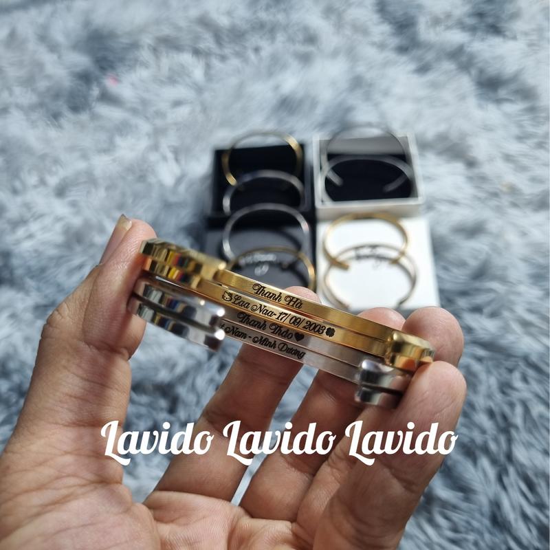 Khắc tên theo yêu cầu vòng tay titan lắc tay cuff tình yêu in chữ C Phụ Kiện