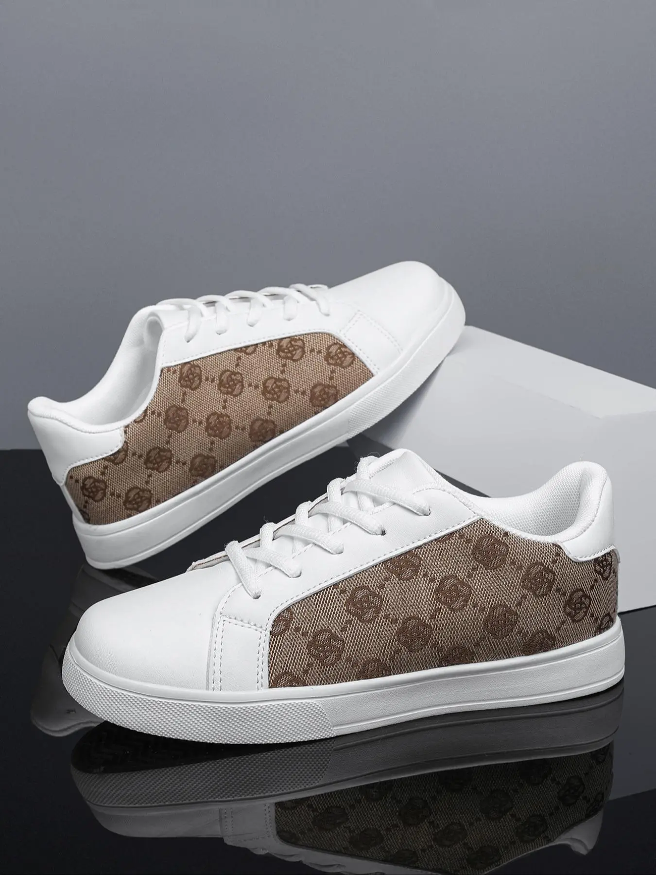 Men's Fashionable Colorblock Patchwork Design Lace Up Skate Shoes, Mens Shoes, Comfortable Men Shoes, Breathable Sports Shoes, Male All-match Round Toe Shoes for Daily Wear