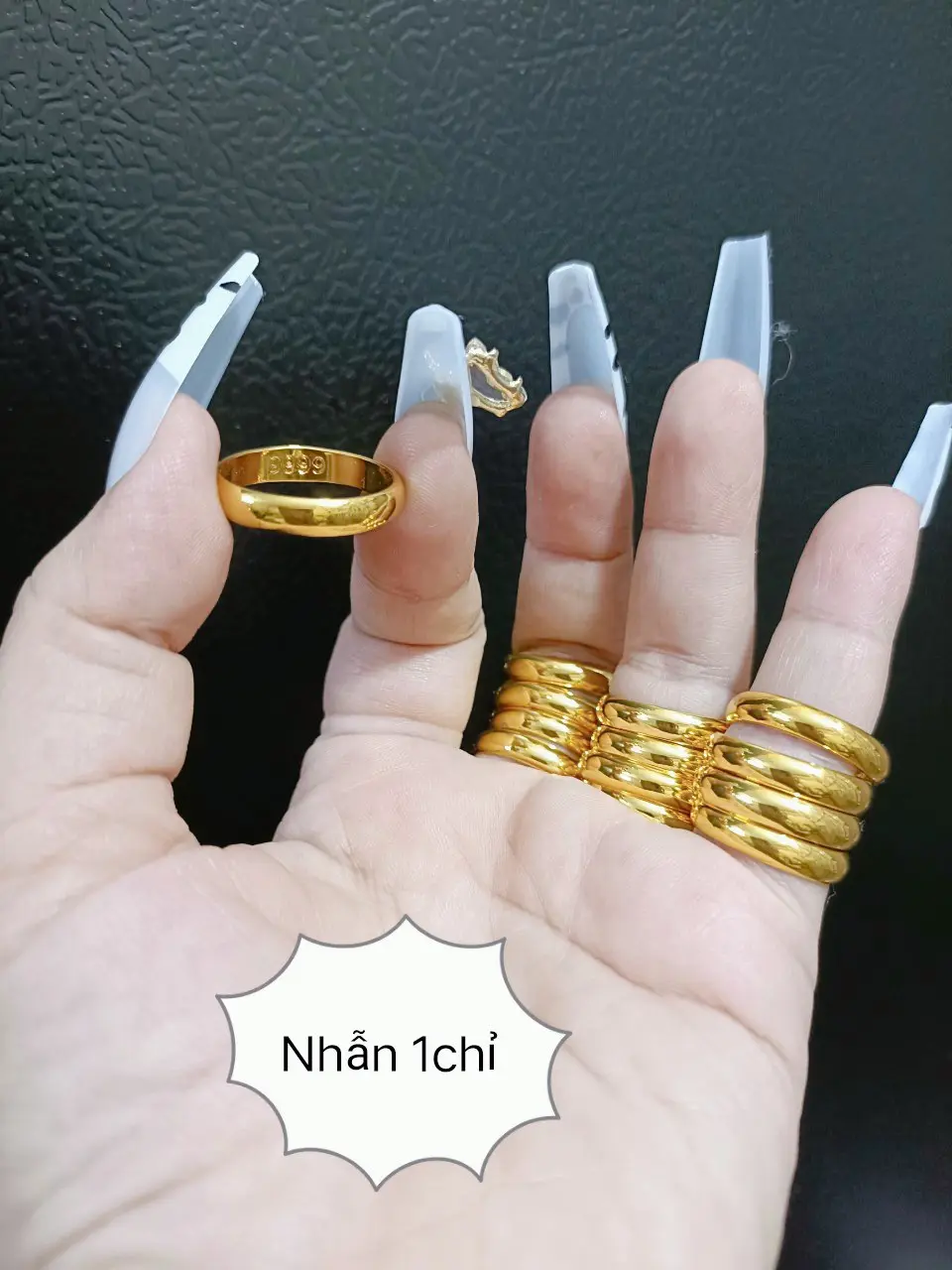 Nhẫn cưới trơn 2 có khắc 4 số 9
