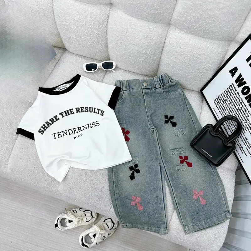 Bộ jean bò rách 2 mầu cho bé gái( tặng 1 bộ thun lạnh cho bé) 4