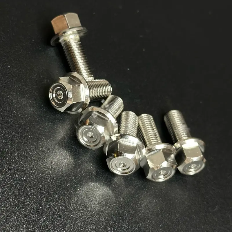 Ốc trụ Thái 6li-8li-10li đủ size dài ngắn găng đủ vị trí trên xe , chất liệu inox 304 Phụ Tùng 3