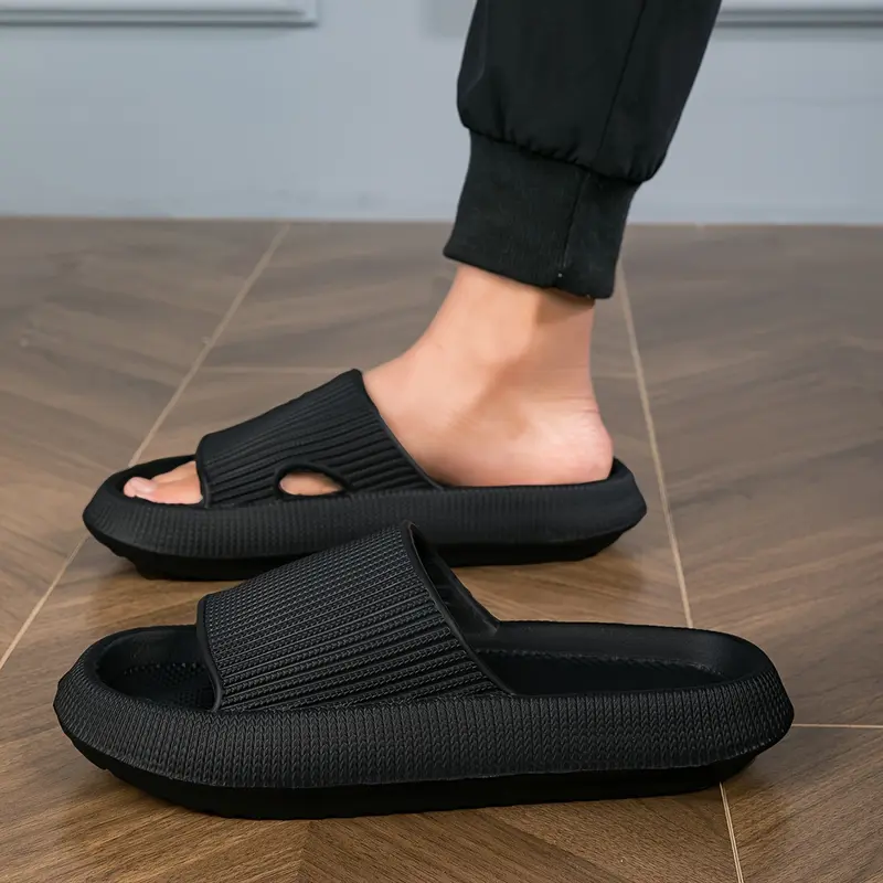 Lightweight And Versatile Men's Slippers, Large Size Home Slippers, Men's Open-Toe Slippers, Lightweight And Comfortable, Anti-slip Slippers 1