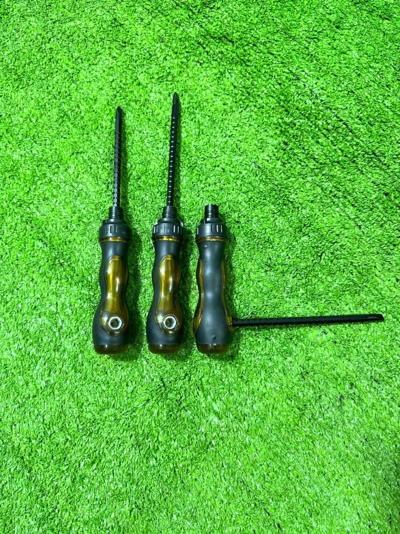 Product Introduction of Combo 3 Cây Tua Vít Đa Năng , Tự Động 2