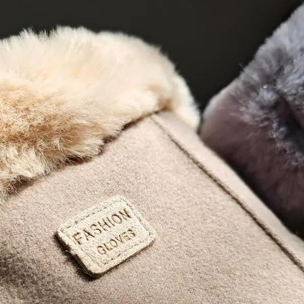 [ Happy Girl Shop ] Glove Musim Dingin Wanita Import Korean Edition Style Looks Menawan Fitting Activity Hiking Desain Touch Screen Gadegt Full Cover Wrist Bulu Thick All Colour Beatiful Sweet Good Seller Suede Inner Flace Warm Premium WINTER GLOVE 3