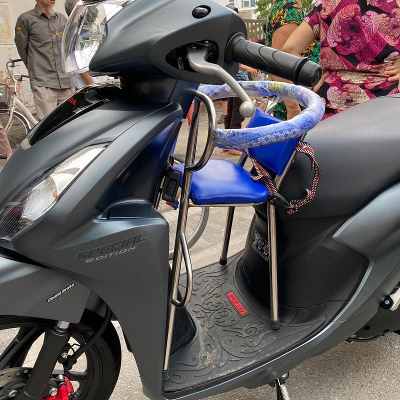 Ghế xe máy vison cho bé