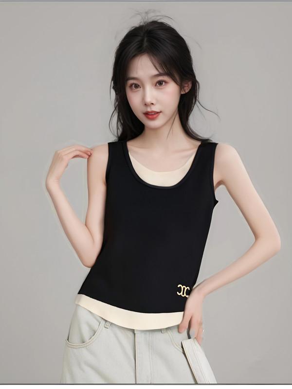 Product Introduction of Unique design sense color contrast two-piece U-neck camisole dresses back in stock in summer 2025, slim fit undershirts for women. 3