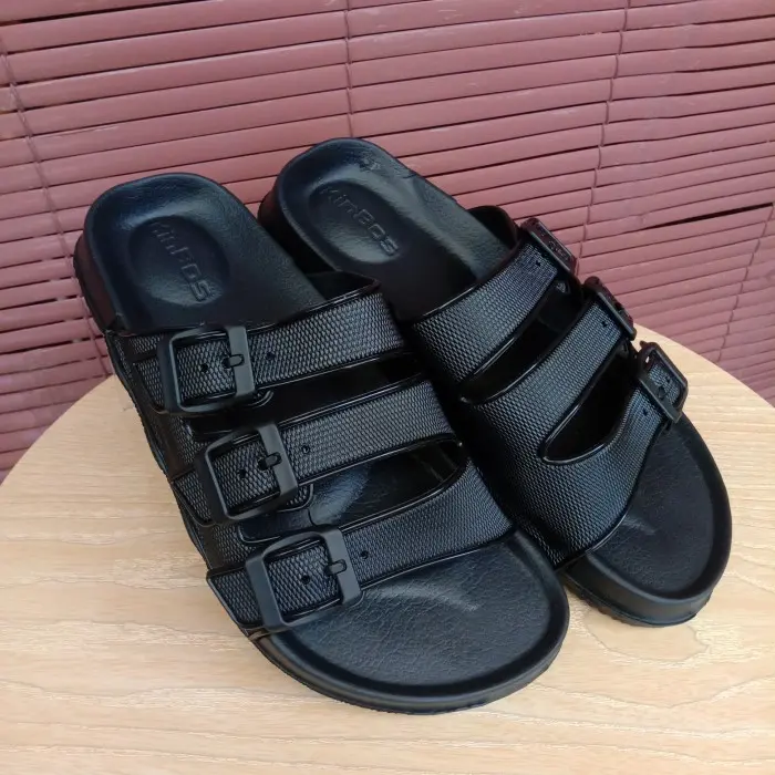 KOLEKSI PREMIUM sandal karet pria ban 3/tali 3 gesper kinbos - Hitam, 39