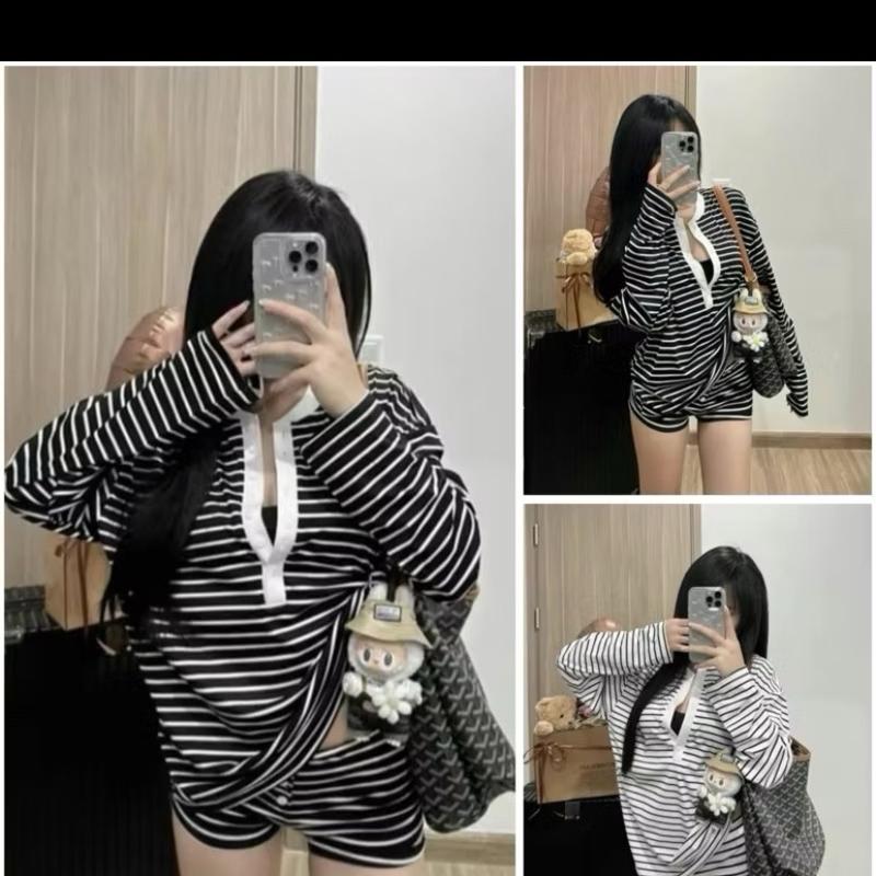 ￼Set Bộ Kẻ Ngang Cổ Tàu Phối Cúc Áo Dài Tay Quần Short Hottrend, Set Đồ Nữ Kẻ Ngang Thu Đông 0