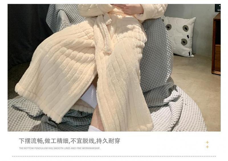Product Introduction of Autumn and Winter Long Nightgown Men's Coral Fleece Bathrobe Young Pajamas Winter Thickening Flannel Bathrobe Homewear Menswear Nightwear 10