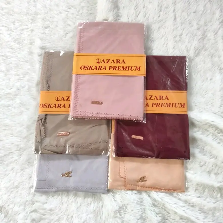 Paket usaha isi 5 jilbab segiempat voal polos Azara metal logo 0