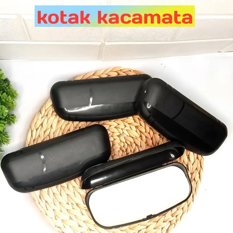 Hard case Kacamata Kotak Kacamata  BoxKacamata Tempat Kacamata  Plastik Free Lap Pembersih 0