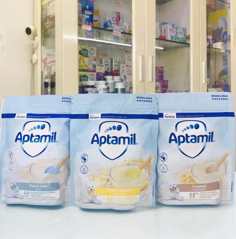  Bột ăn dặm Aptamil Anh cho bé ăn dặm 
