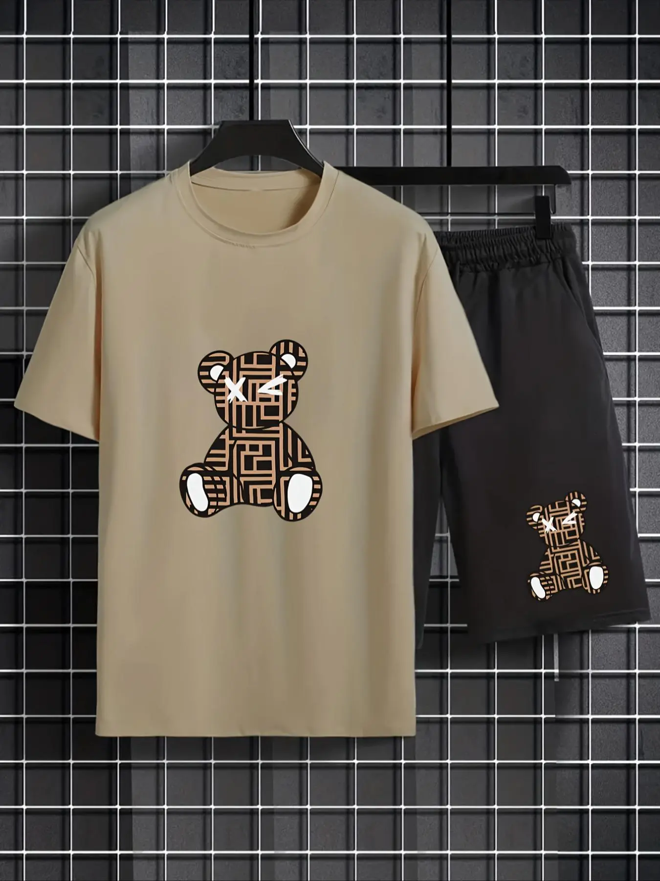 Two-Piece Set Men's Bear Print Tee & Drawstring Waist Shorts, Regular Fit Casual Fashion Cozy Round Neck Short Sleeve T-shirt & Pocket Shorts for Daily Outdoor Wear, Men Two-piece for Summer