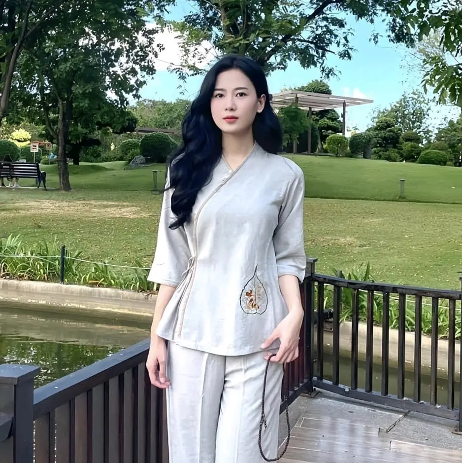 Đồ lam đi chùa nữ thêu chữ tâm kết hợp lá bồ đề sang trong-Bộ Phật Tử đẹp vải đũi vân mây cao cấp mềm mát, quần ống suông đủ size-ĐỒ LAM KAMI