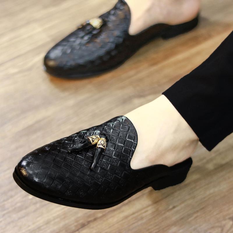 Giày sục nam công sở cao cấp, giầy lười xục da pu hàng kĩ Đế cao su in hoạ tiết vân caro, gắn chuông vàng trang trí B.22 Shoes DéP Hoa giaysuc suc l209-43 thông thường L Người Nhật dép đế trấu giay 1