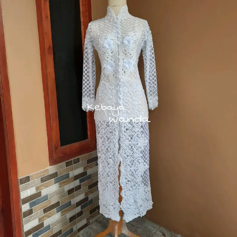 Ready Kebaya Akad Kotak Tanpa Payet / Kebaya Ibu Besan / Gaun Pengantin 0