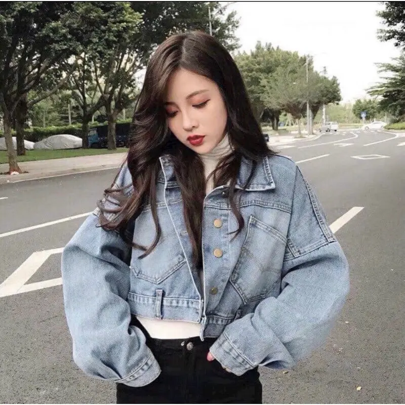 ÁO KHOÁC BÒ DÁNG NGẮN PHỐI CÚC SAU