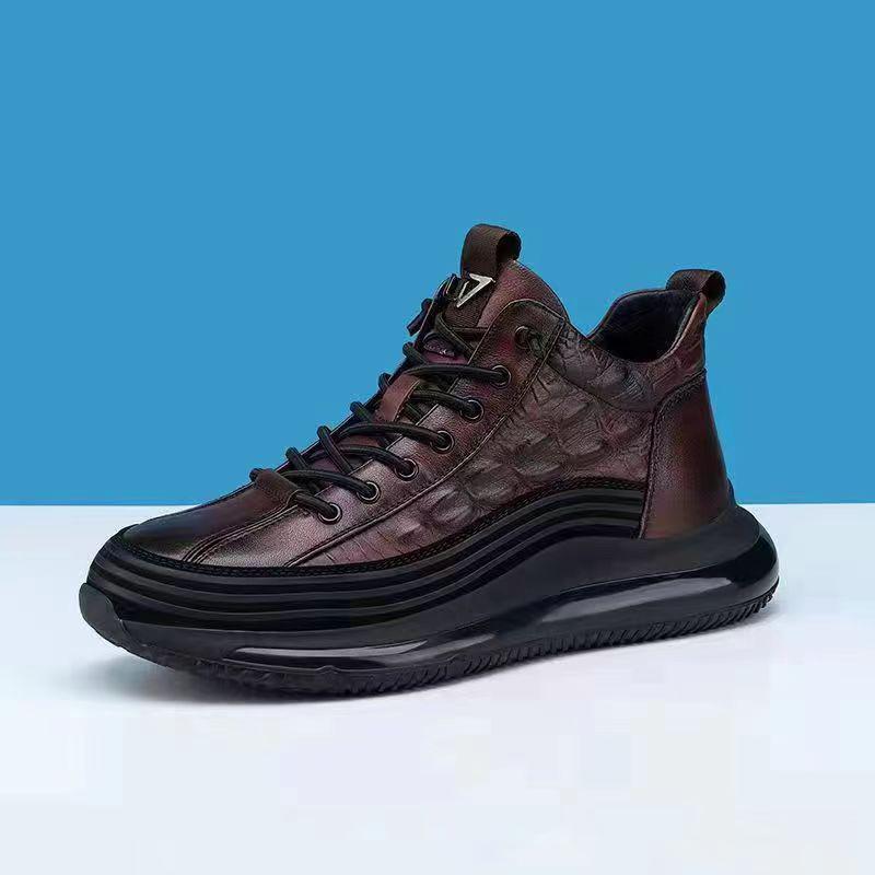 Sepatu Sneakers Pria Croco Sport Casual Shoes Running Kasual Hitam Putih - D29 1