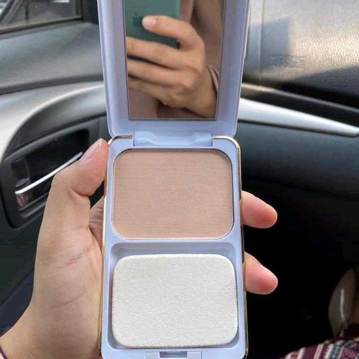 presed powder Tsamaaniya (bedak padat) 1