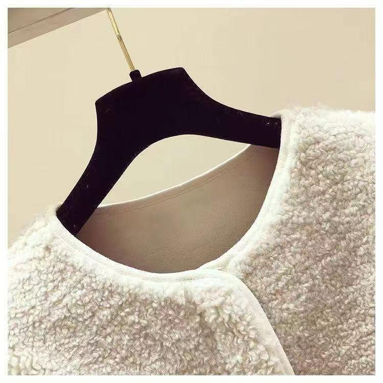 Product Introduction of round Neck New Women's Autumn and Winter Western Style Korean Style Loose Fleece Coat Fleece Short Cardigan Jacket 10