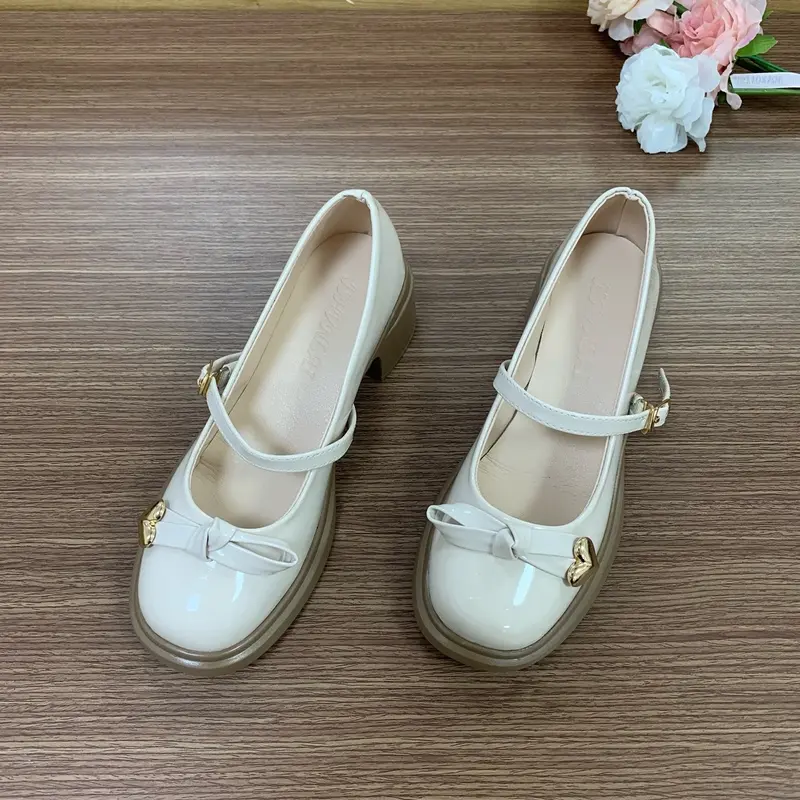 Giày lolita, giày bupbe, nơ tim gót vuông 5cm ,da bóng mềm,quai cài, đi học, đi chơi …( fom 1.5 lùi 1sz , chân tròn dày lấy đúng) Nữ Shoes mary jane 5