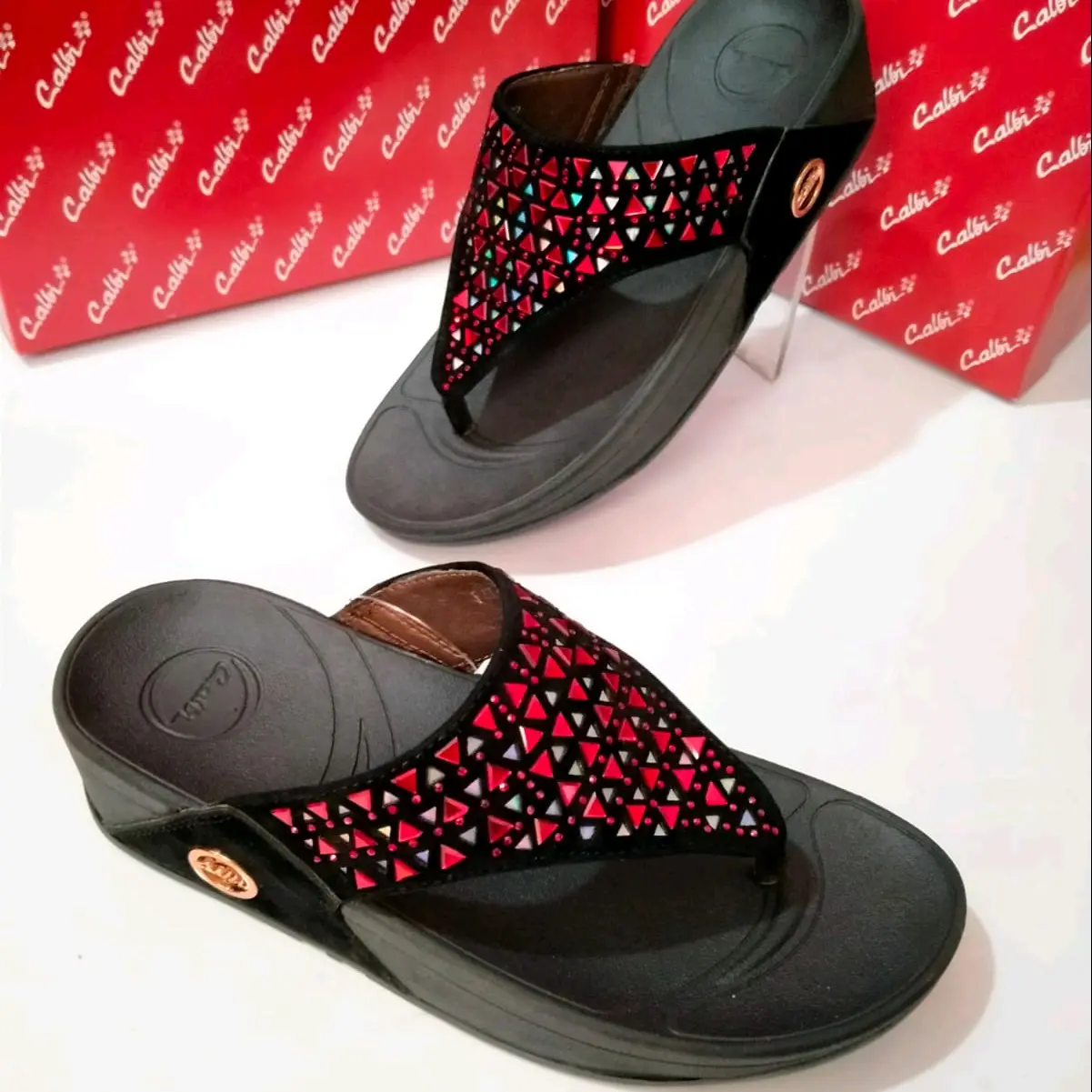 Promo Sandal Wedges Calbi Motif F4X. 1637