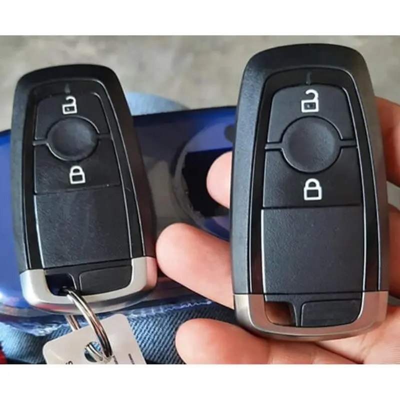 Ốp chìa khóa Đen vàng -Trắng bạċ xe ô tô Ford Ranger Wildtrak  phiên bàn Smartkey Móc Khoá Móc Khóa bảo  vệ 7