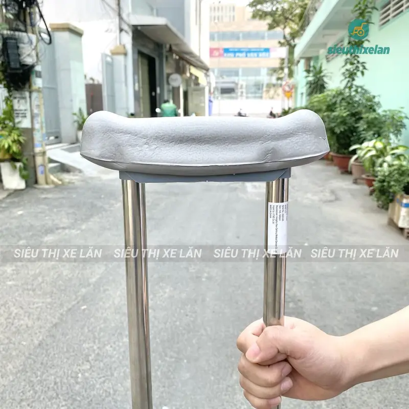 Nạng Chống Nách Nhôm/Inox OROMI Chắc Chắn Có Đế Cao Su Chống Trơn Trượt Dành Cho Người Lớn 3