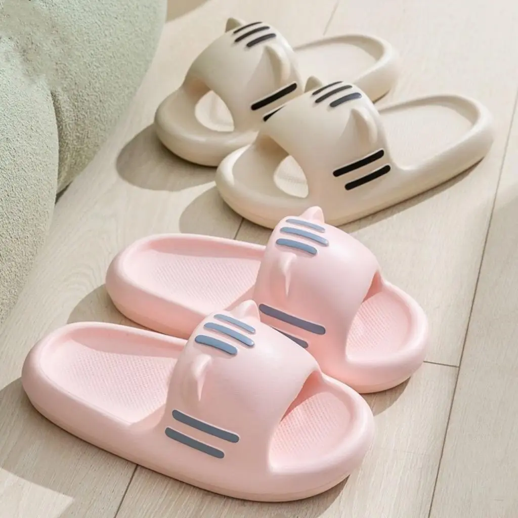 Aphrod💋พร้อมส่ง  (LT-3240)องเท้าแตะผู้หญิง  สไตล์น้องแมว งานนูน 3D รองเท้าแตะน่ารัก ยางนิ่ม 😍 สีมินิมอล