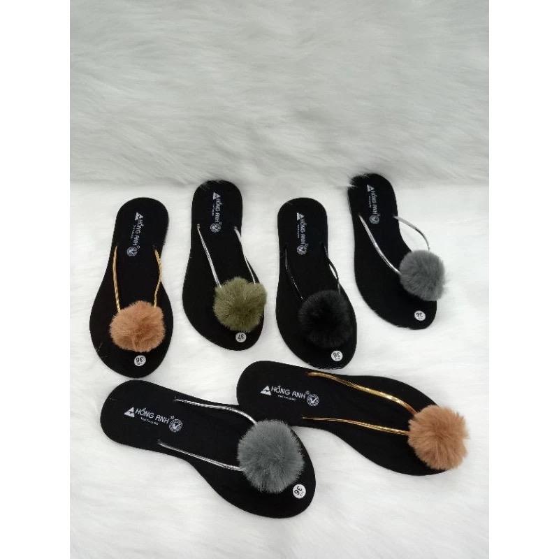 K06 Dép kẹp nhung đính lông siêu dễ thương cho chị e đi biển,dạo phố... Dép kẹp kim tuyến đính lông siêu dễ thương cho chị em đi biển,dạo phố ... Nữ DéP Shoes