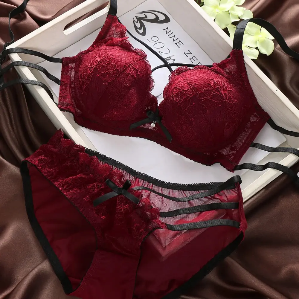 2016 Hot Women Thin Lace White Black Red Bandage Underwear Push Up Bra Sets Panties Summer Young Girls Sexy Hollow Out Lingerie