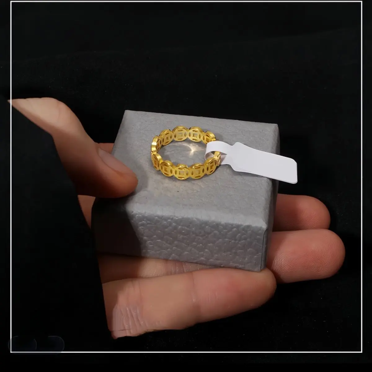 [coin ring]Titanium Steel Ring Lucky Coin Gold Coin Hollow Copper Coin Ring for Men and Women Couple Girlfriends Simple Bracelet Couple Rings Rings All-Matching