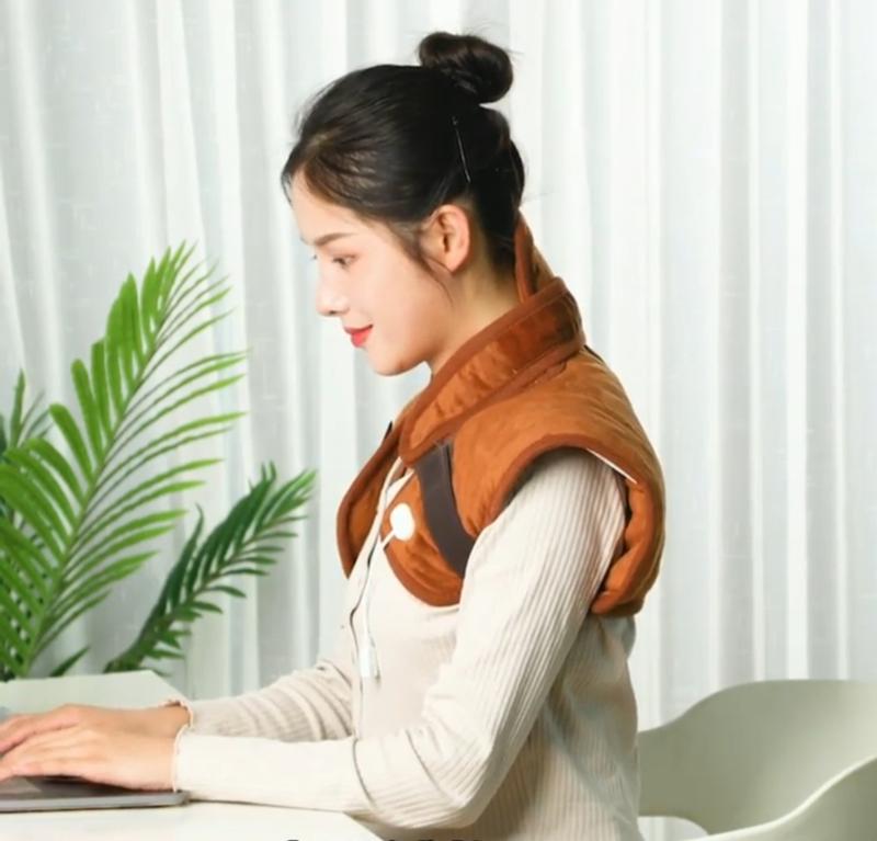 Đai Chườm Nóng Cổ Vai Gáy Bằng Điện Lõi Ngãi Cứu 2