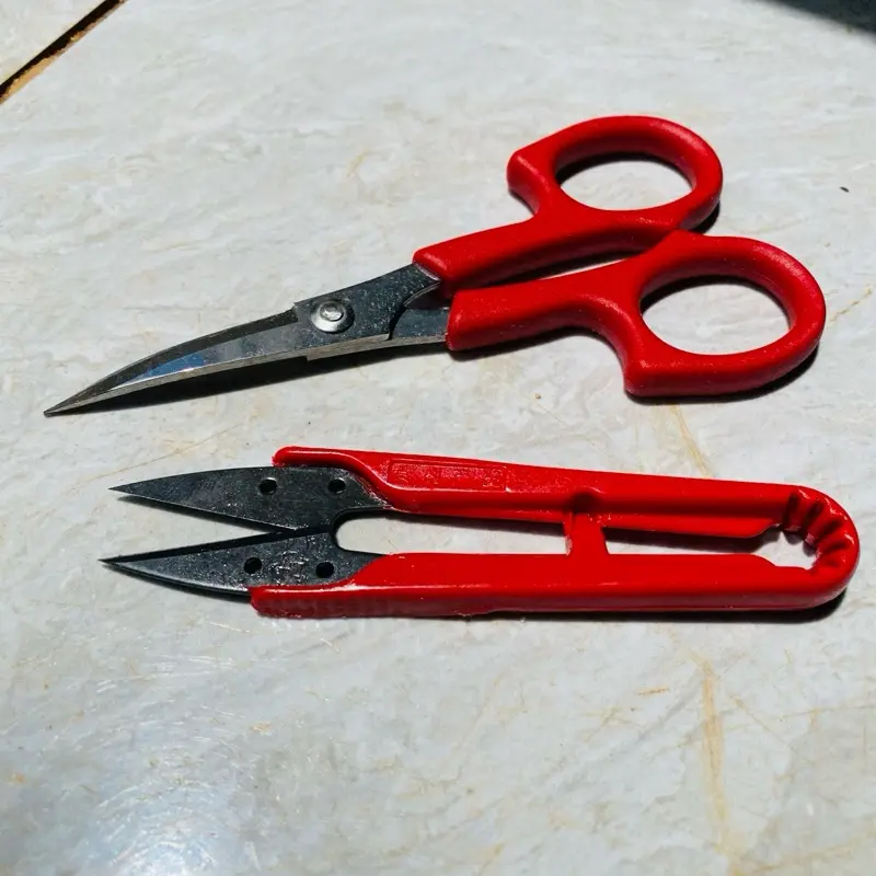 Kéo cong cắt tỉa lông, tai tích 4