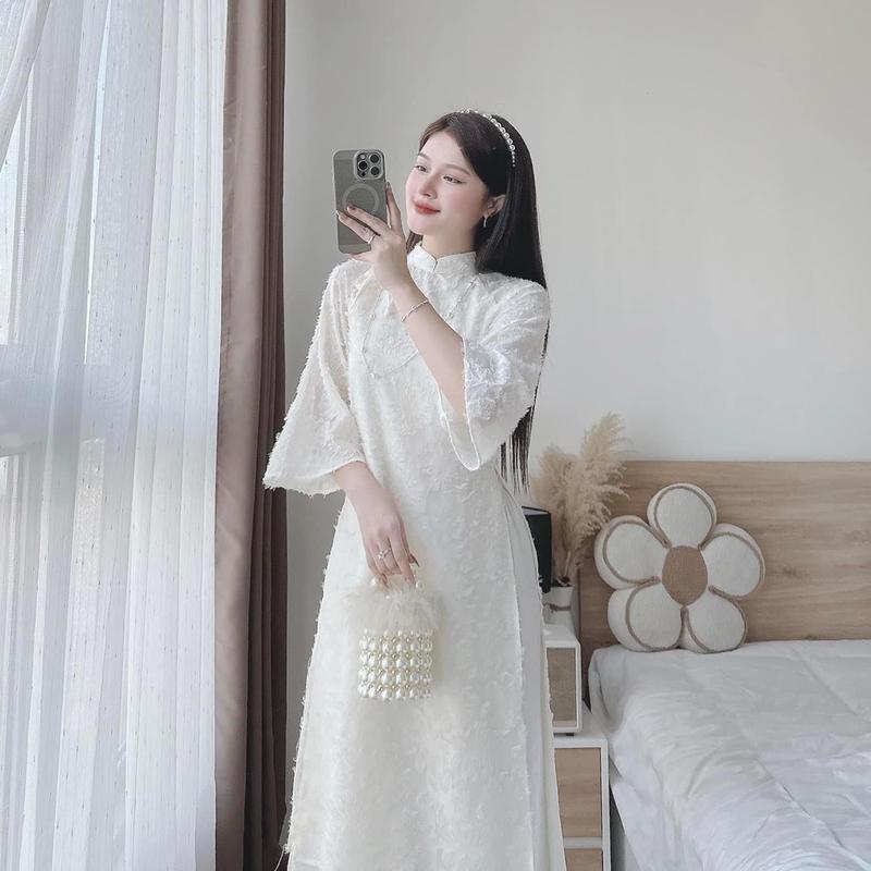 Áo dài cách tân hoa nổi Y20 (kèm quần lụa dài 105cm) áo dài lông vũ, áo dài Tết, áo dài cổ tàu phối quần lụa cổ đính nơ - Akara Closet  Nữ Women Dress - Tết Đỏ Kem | BigBuy360 - bigbuy360.vn