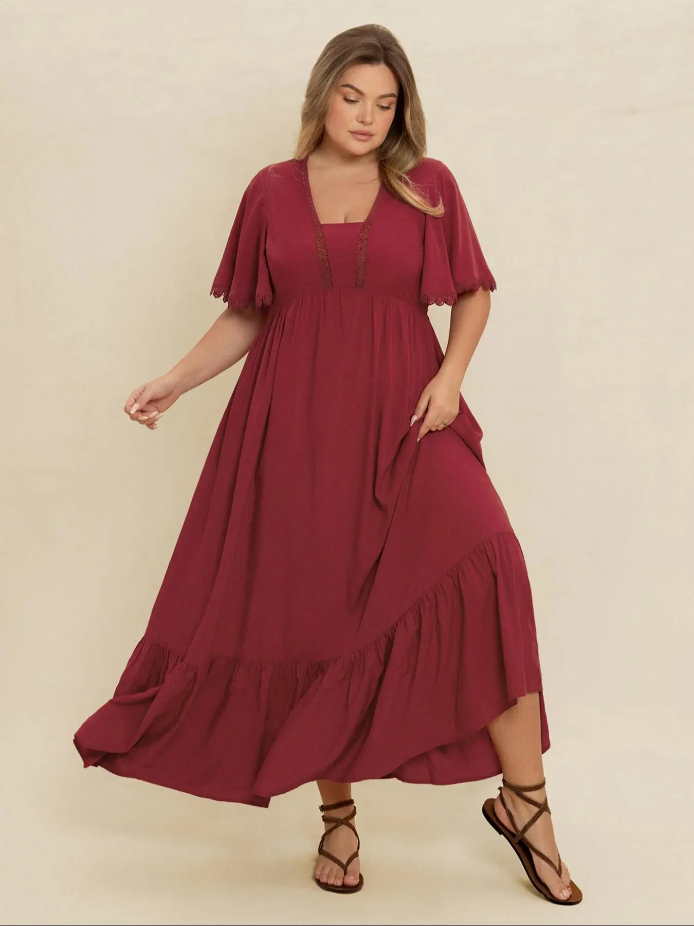【Plus Size】 Plain Ruffle Trim Hem Dress, Casual Short Sleeve Dress for Summer, Women's Plus Clothing for Daily Wear