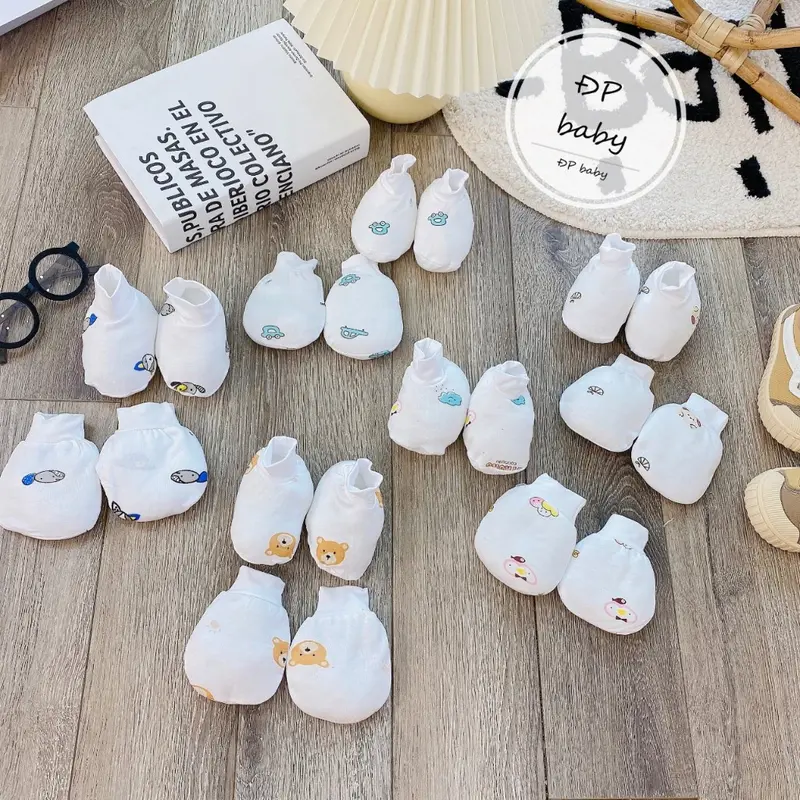 Set Bao Tay Bao Chân Cho Bé Sơ Sinh Vải Petit Thun Lạnh Mềm Mại Và Đáng Yêu (ĐP Baby) 0