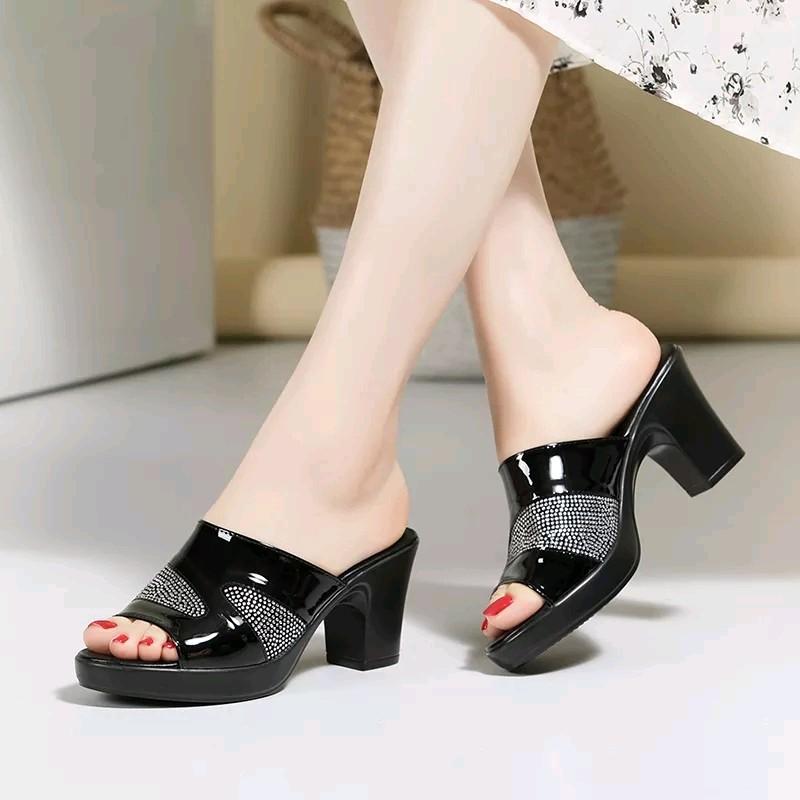 sandal heels wanita buat kondangan 0