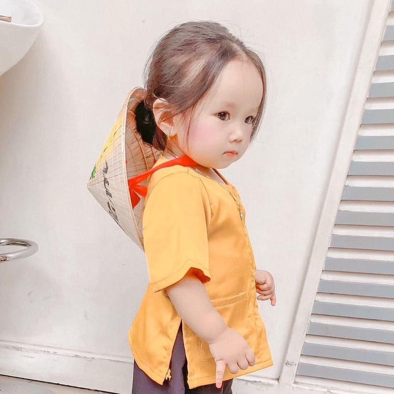 Nón lá cho bé kèm quai