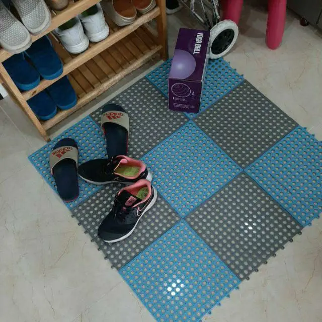 Tấm lót sàn ban công nhà tắm sân vườn Thảm nhựa lỗ kháng khuẩn chống trơn trượt sạch sẽ an toàn cho trẻ Chống trượt Sàn 5