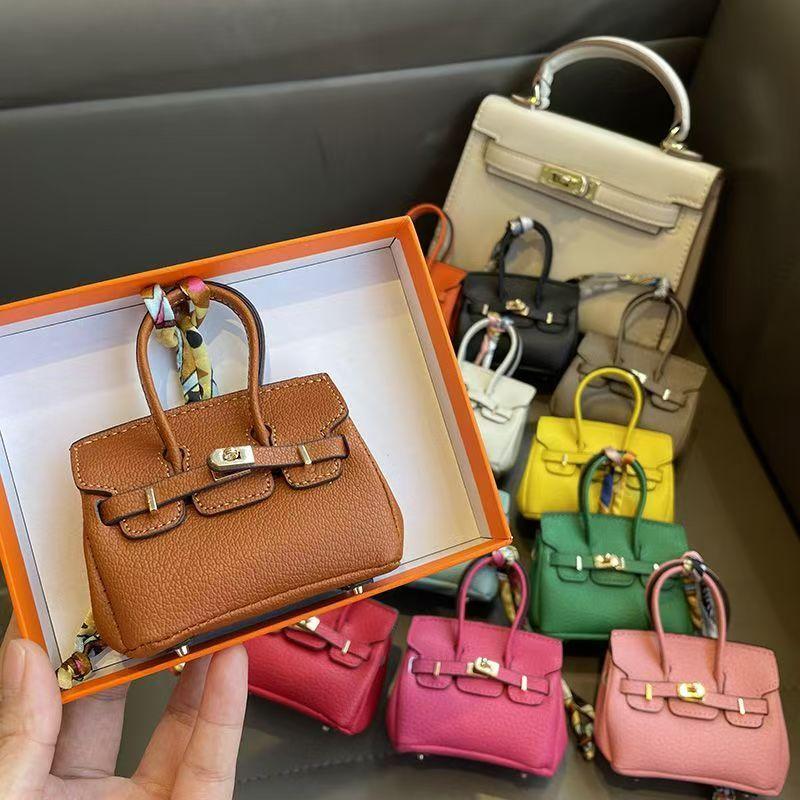 Beg Birkin Mini, Selebriti Internet Rumah H, Beg Fon Telinga - TikTok ...