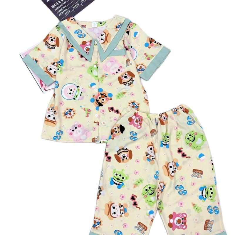 MÃ37: 22-48kg. Bộ pijama quần lửng CỔ 2 LÁ NHỌN   tiểu thư hoạ tiết labubu hottren . Chất liệu mango mềm mịn không nhăn. Đồ mặc nhà size đại cho bé gái thoáng mát thấm hút mồ hôi bé  tiên đồ  bộ  pijama  cho  bé  gái  30  đến 8