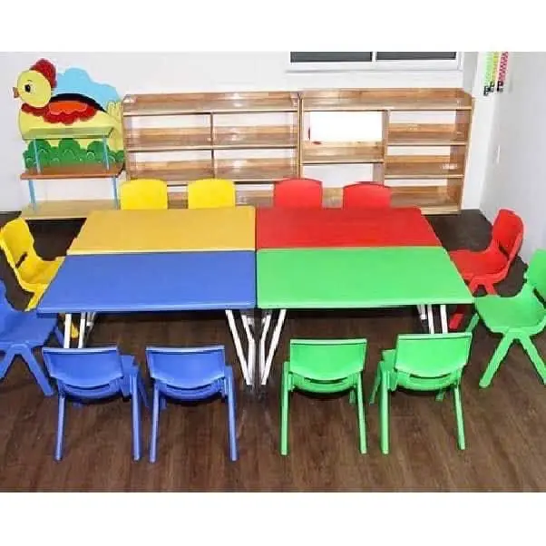 Combo bàn ghế nhựa đúc mầm non  nguyên khối siêu chắc dành cho bé yêu